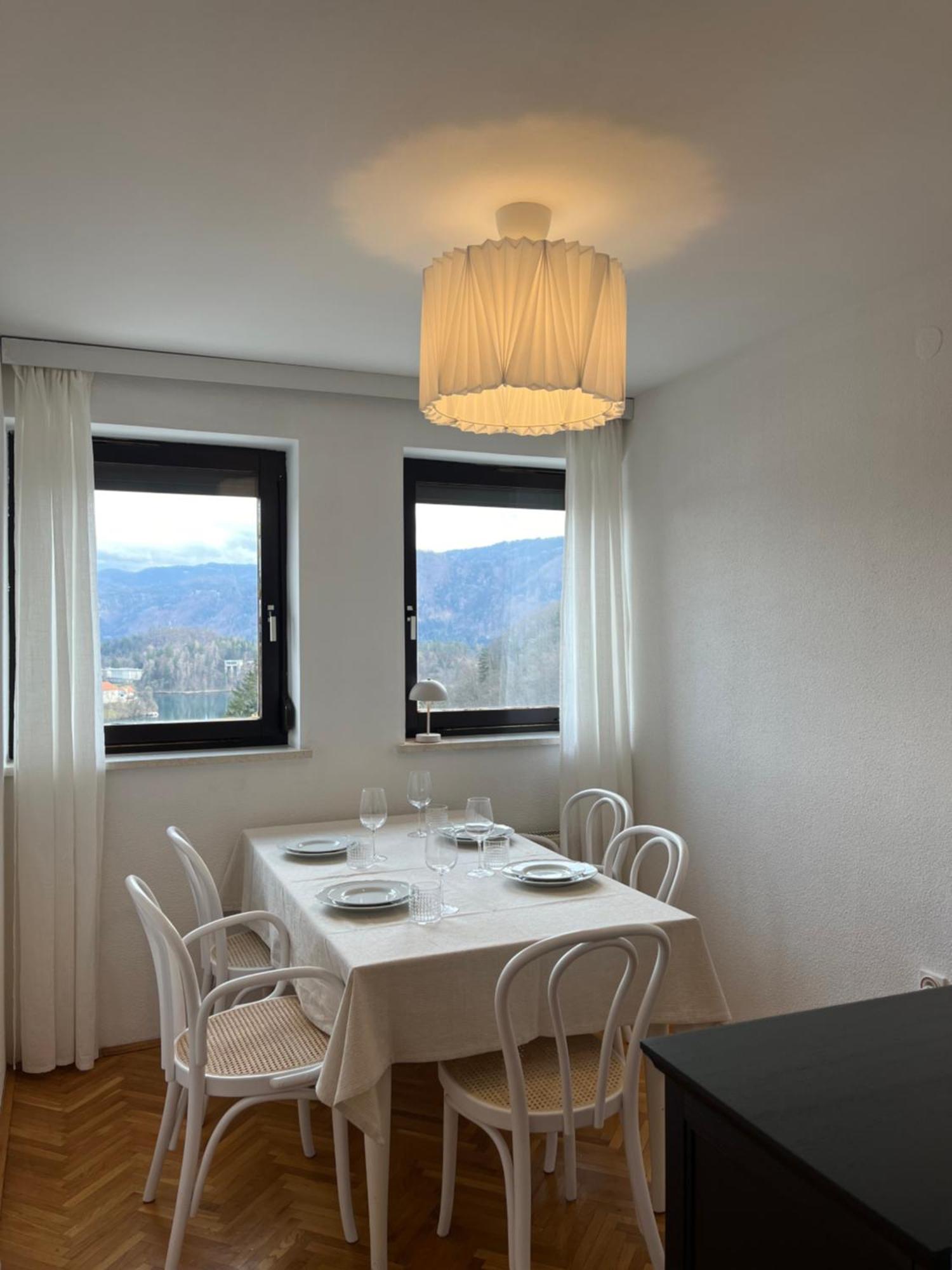 Lakeview Guesthouse & Chalet Блед Экстерьер фото